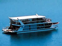 Shayamanzi House Boat